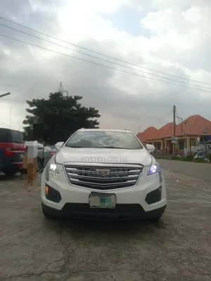 Cadillac XT5 2019 White