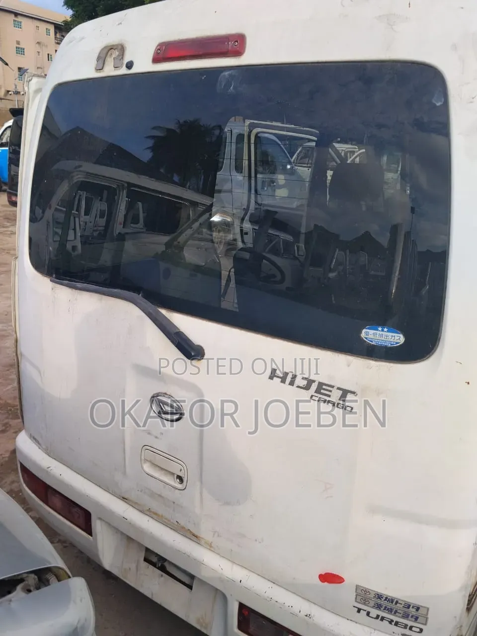 Daihatsu Hijet 2007 White