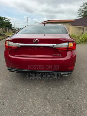 Lexus ES 350 FWD 2017 Red