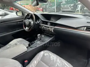 Lexus ES 350 FWD 2018 Silver