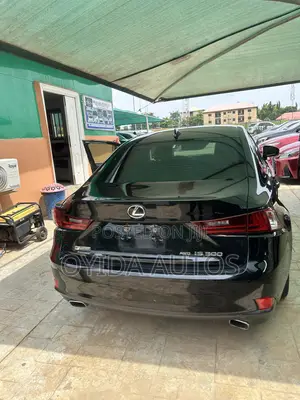 Lexus IS 350 AWD 2017 Black