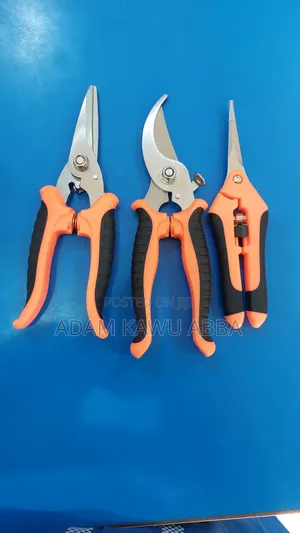 2pcs Set of Straight and Angled Handle Manual Pruning Tools