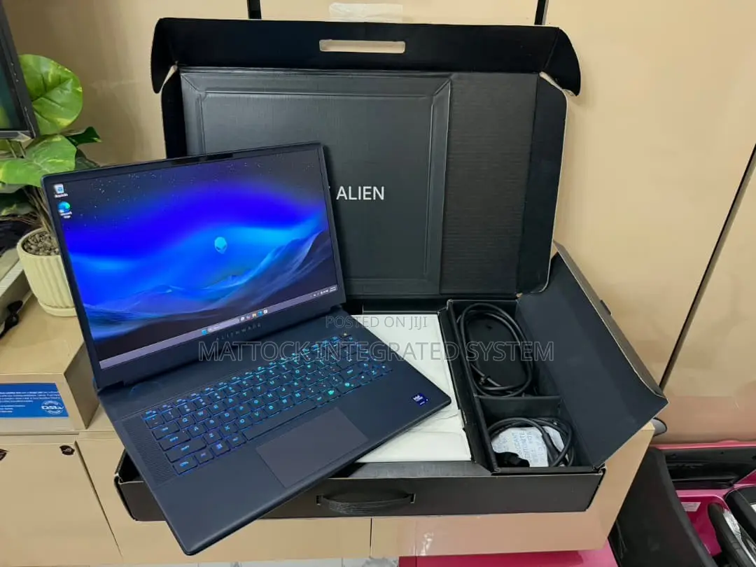 Laptop Dell 32GB Intel Core Ultra 9 SSD 1T