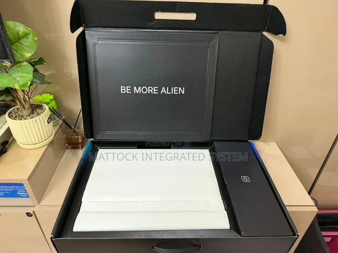 Laptop Dell 32GB Intel Core Ultra 9 SSD 1T