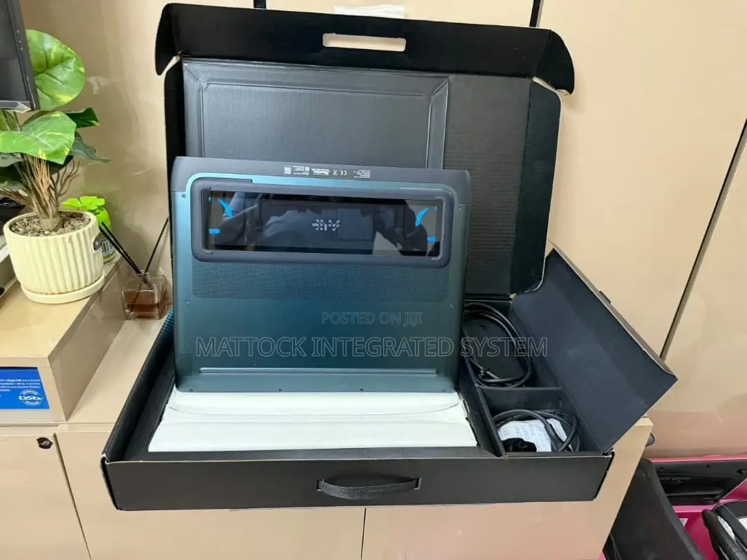 Laptop Dell 32GB Intel Core Ultra 9 SSD 1T