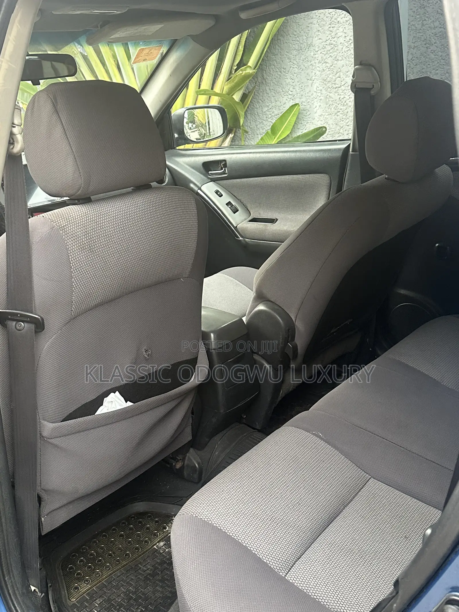 Toyota Matrix Hatchback AWD (1.8L 4cyl 4A) 2006 Blue