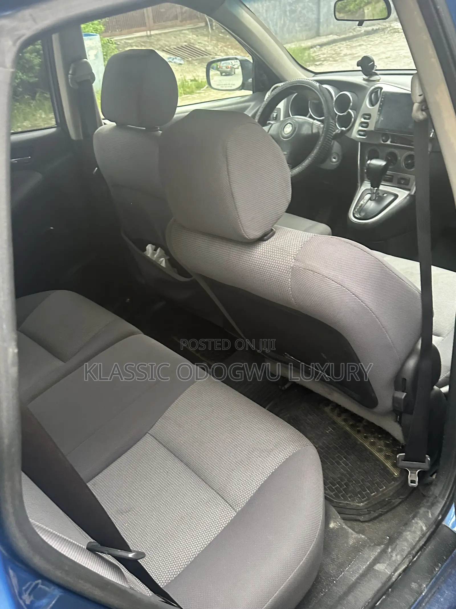 Toyota Matrix Hatchback AWD (1.8L 4cyl 4A) 2006 Blue
