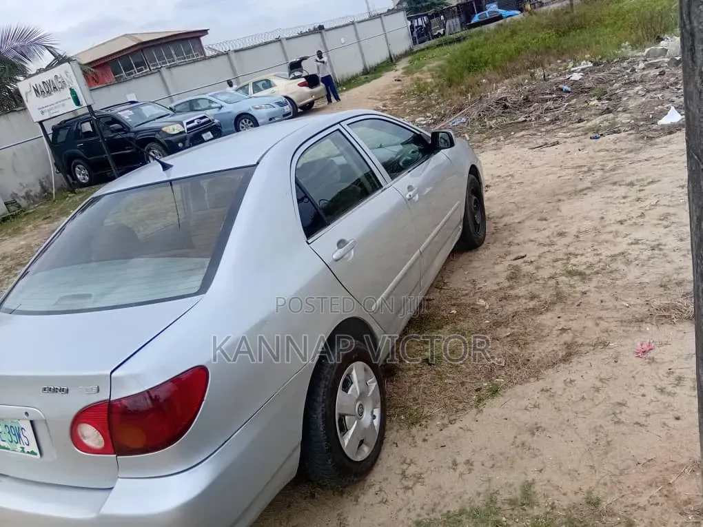 Toyota Corolla 2007 Silver