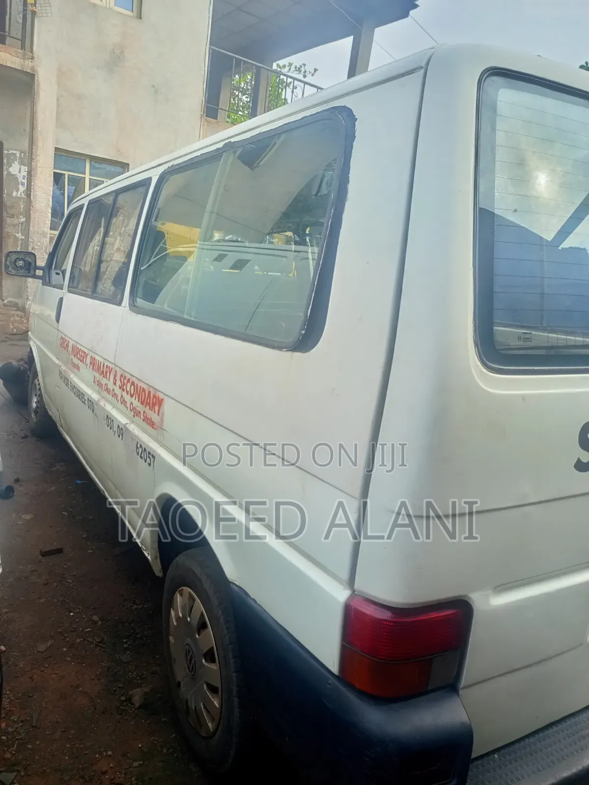 Volkswagen Transporter 2000 White