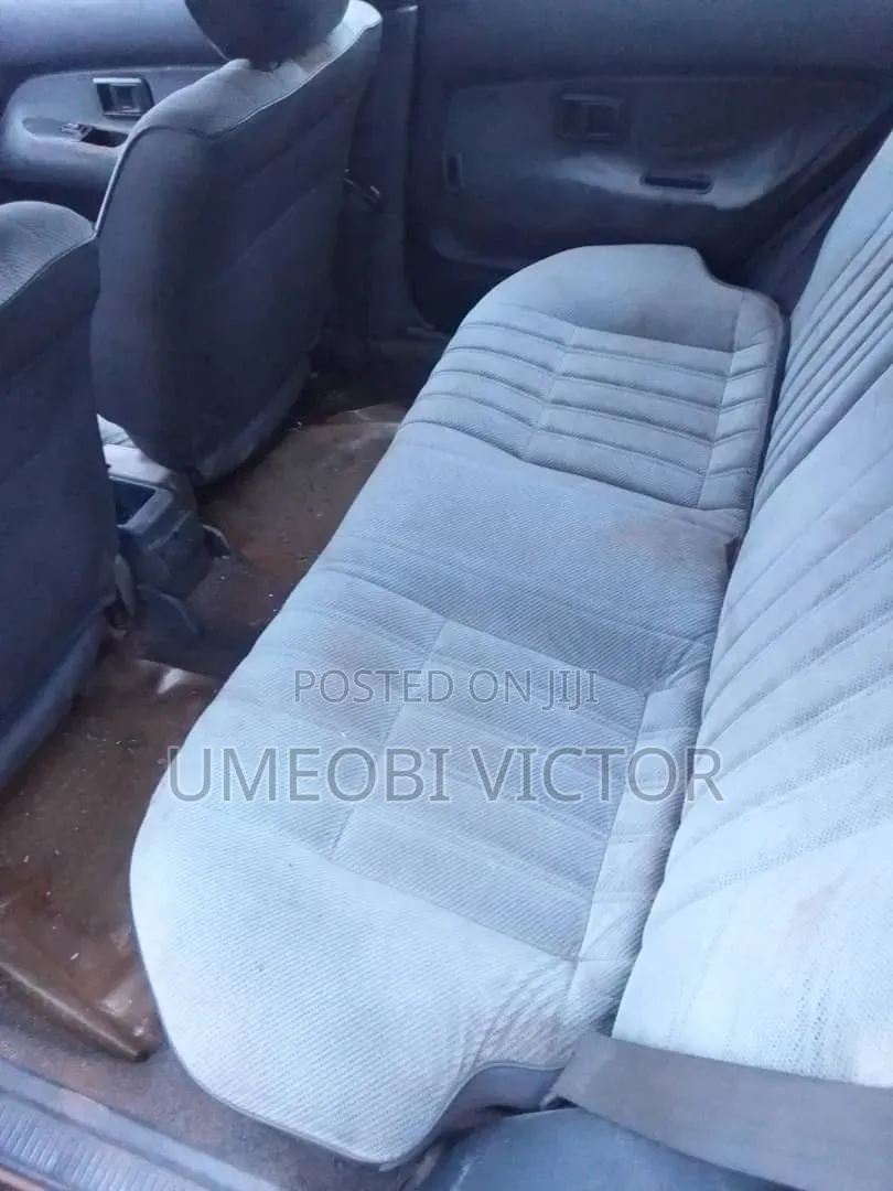 Toyota Corolla 1997 Black
