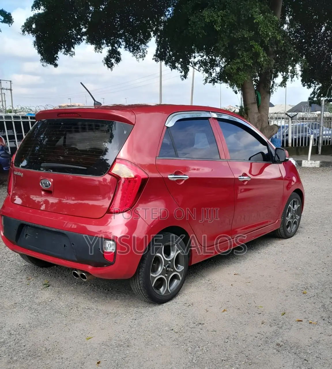 Kia Morning 2011 Red