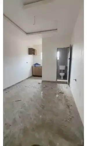 Studio Apartment in Shomolu for rent