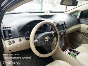 Toyota Venza 2010 Red