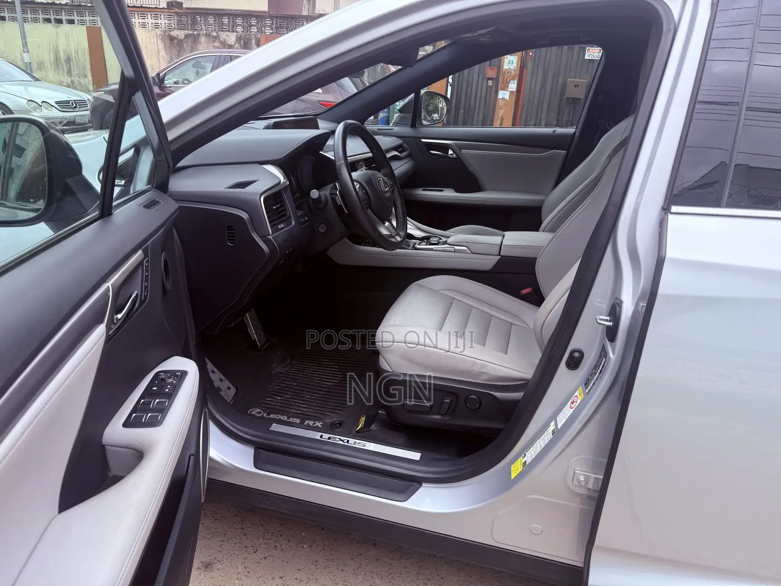 Lexus RX 350 AWD 2016 Silver