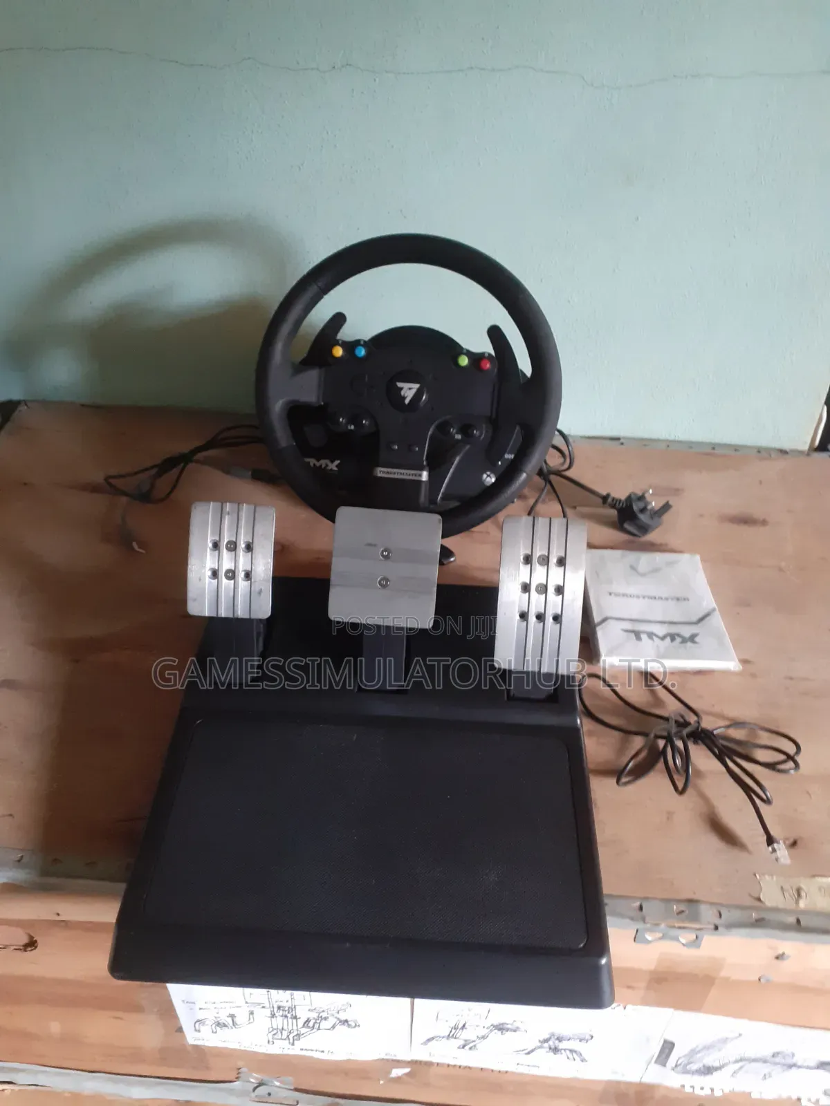 Thrustmaster TMX PRO. Force Feedback Racing Wheel, Like