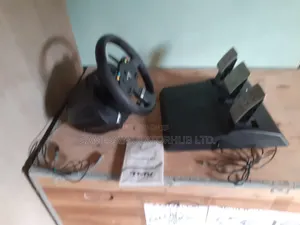 Thrustmaster TMX PRO. Force Feedback Racing Wheel, Like