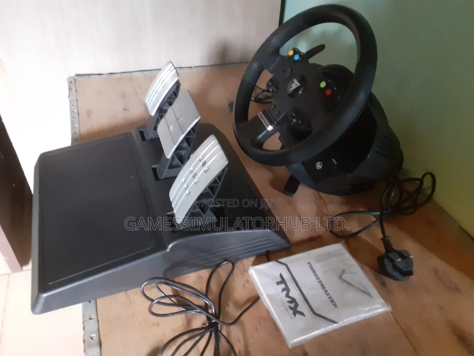 Thrustmaster TMX PRO. Force Feedback Racing Wheel, Like