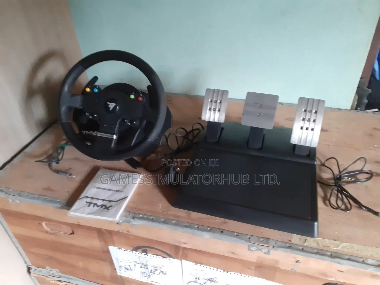 Thrustmaster TMX PRO. Force Feedback Racing Wheel, Like