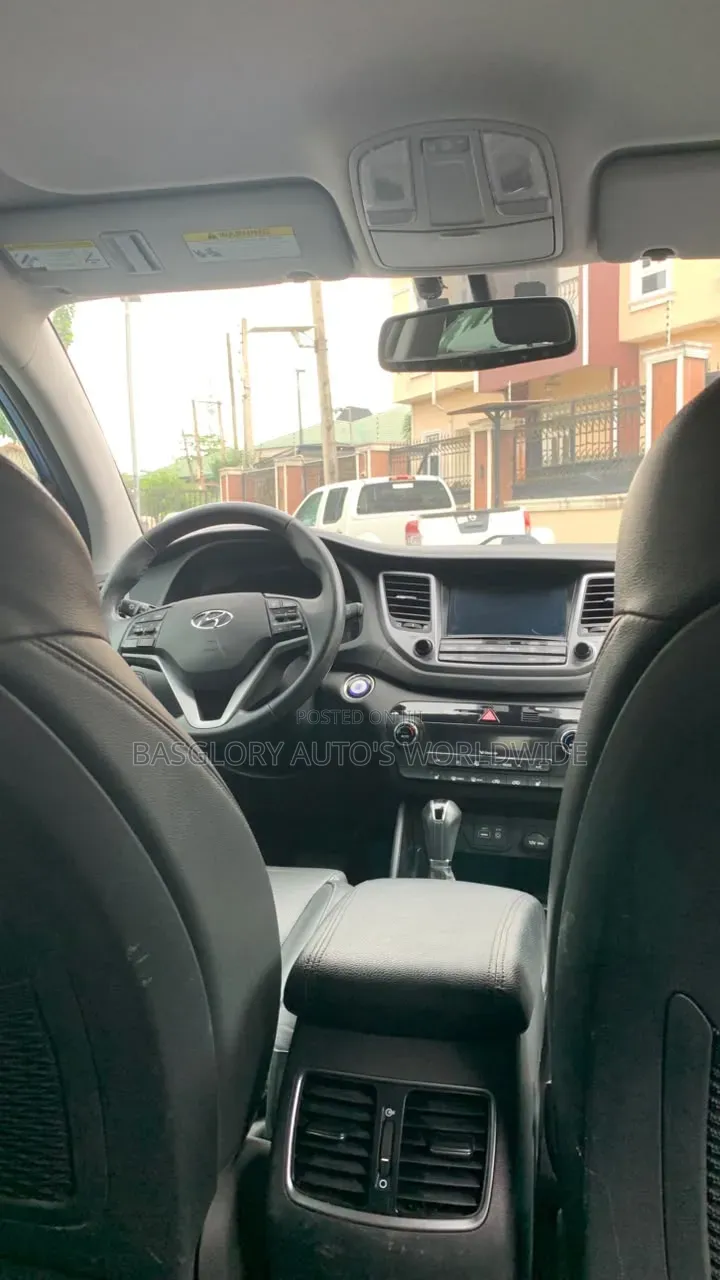 Hyundai Tucson 2017 Blue