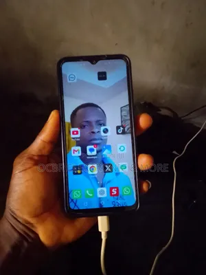 Infinix Smart 7 Plus 64 GB Black