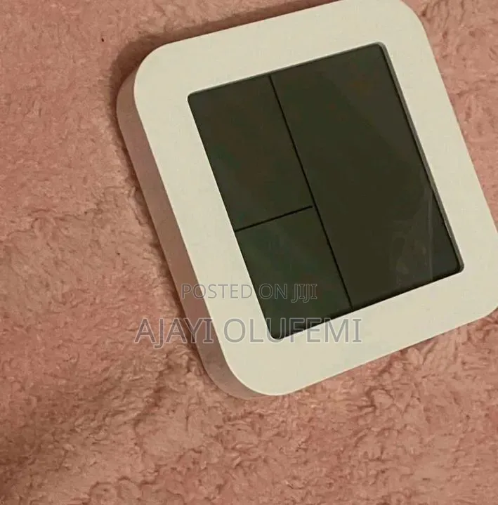 Digital Alarm / Temperature Humidity Display Clock.