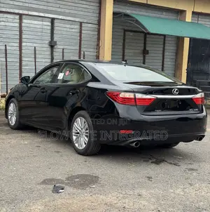 Lexus ES 2015 Black