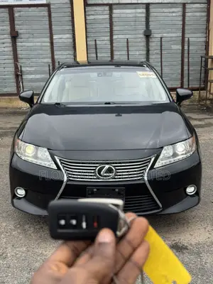 Lexus ES 2015 Black