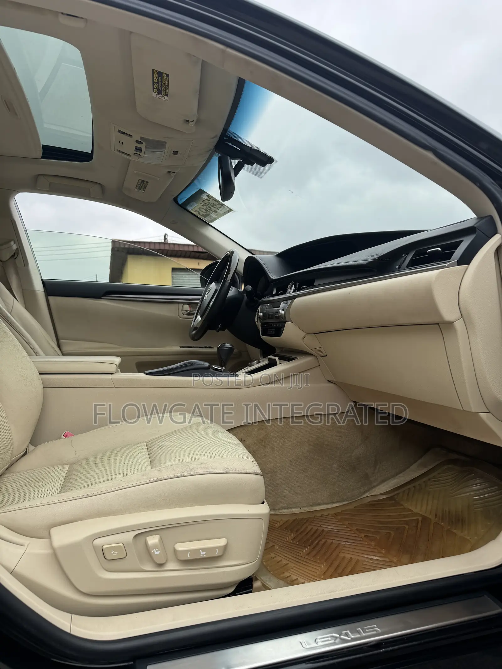 Lexus ES 2015 Black