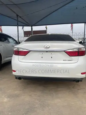 Lexus ES 2015 White