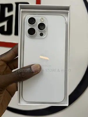Apple iPhone 15 Pro Max 256 GB White