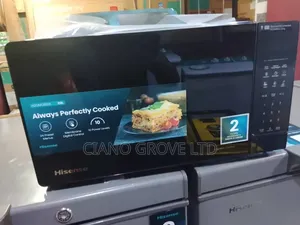 Hisense Microwave 20 Liter Black Digital