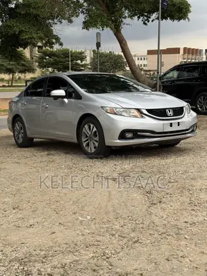 Honda Civic EX-L w/Navigation 2dr Coupe (1.8L 4cyl CVT) 2015 Silver
