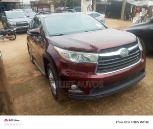 Toyota Highlander 2016 Red