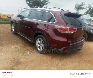 Toyota Highlander 2016 Red