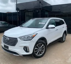Hyundai Santa Fe 2018 White