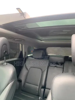 Hyundai Santa Fe 2018 White
