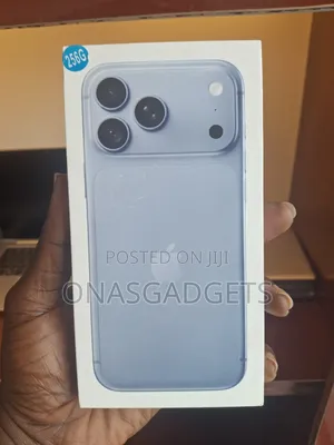 New Apple iPhone 18 Pro Max 256 GB Blue