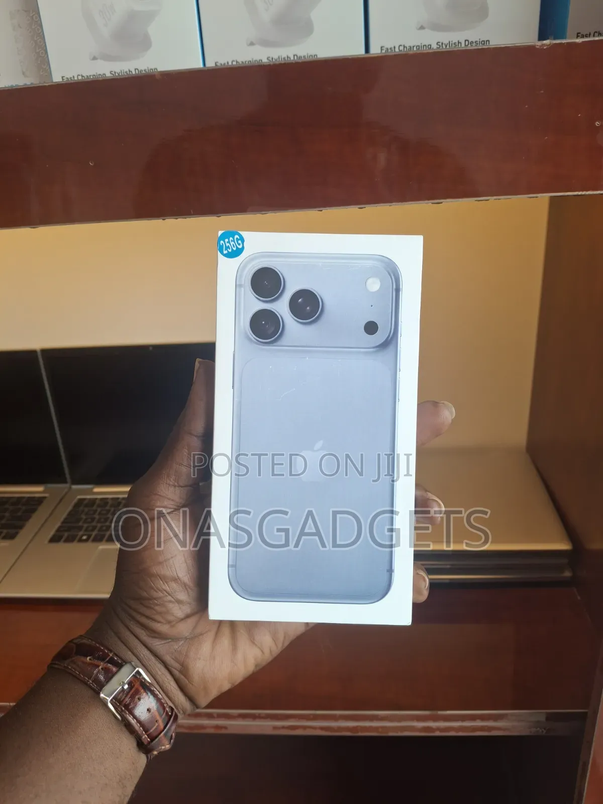 New Apple iPhone 18 Pro Max 256 GB Blue