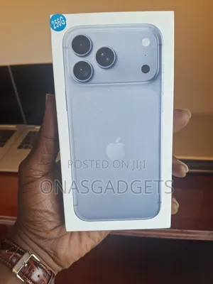 New Apple iPhone 18 Pro Max 256 GB Blue
