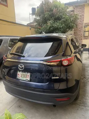 Mazda CX-9 2019 Blue