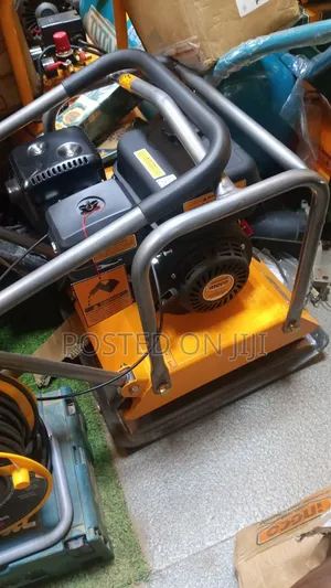 Ingco Plate Compactor
