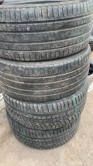 295/40/21 Tokunbo Tyres