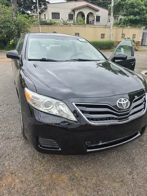 Toyota Camry LE 4dr Sedan (2.5L 4cyl 6A) 2011 Black