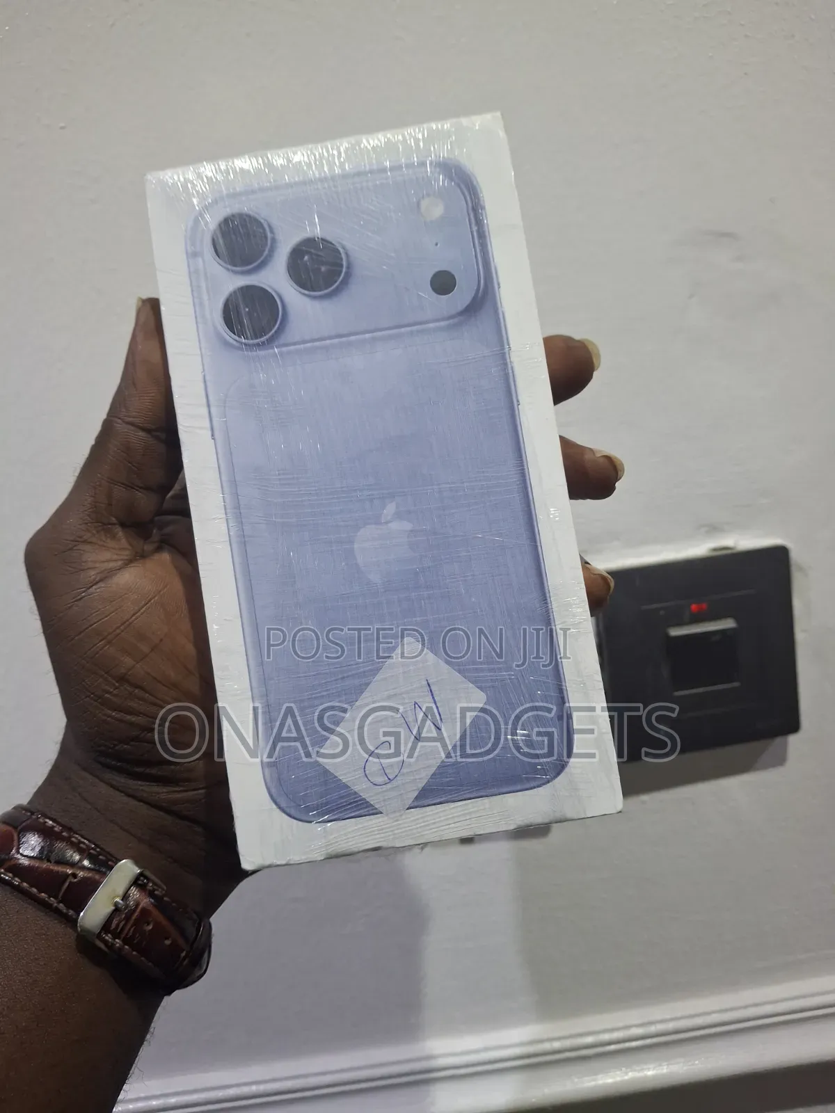 New Apple iPhone 18 Pro Max 512 GB Blue