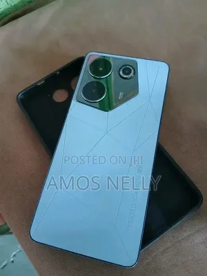Tecno Camon 20 Premier 5G 512 GB