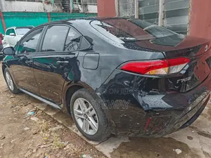 Toyota Corolla LE 2021 Black