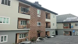 2bdrm Block of Flats in Shell Location for sale