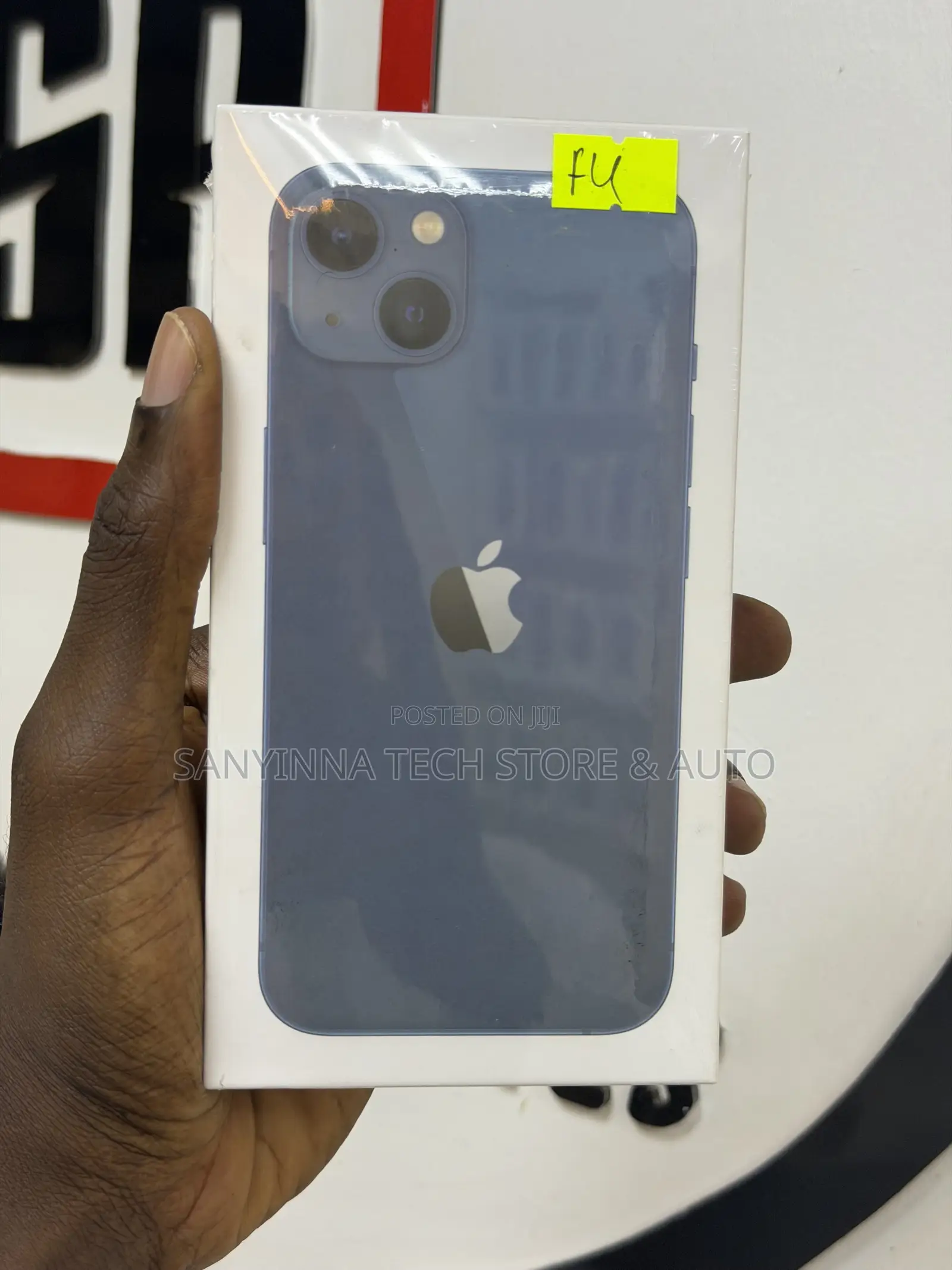 New Apple iPhone 13 128 GB Blue