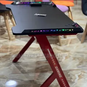 Quality Multi Purpose Computer/Gaming Desk.