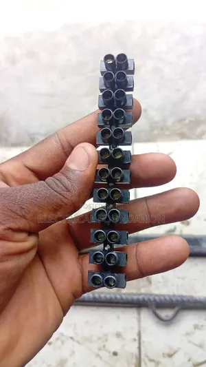 2.5mm Cable Connector Black Colour